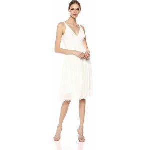 Dress the Population White Sleeveless V-Neck Sundress